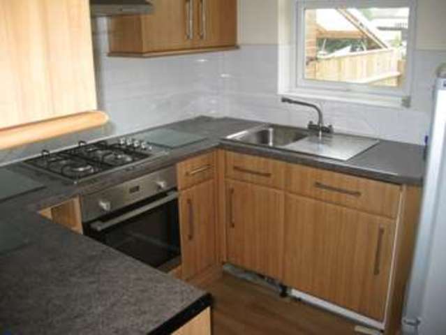  Image of 3 bedroom Terraced house to rent in Balfour Road Northampton NN2 at Kingsthorpe Northampton Kingsthorpe, NN2 6JP