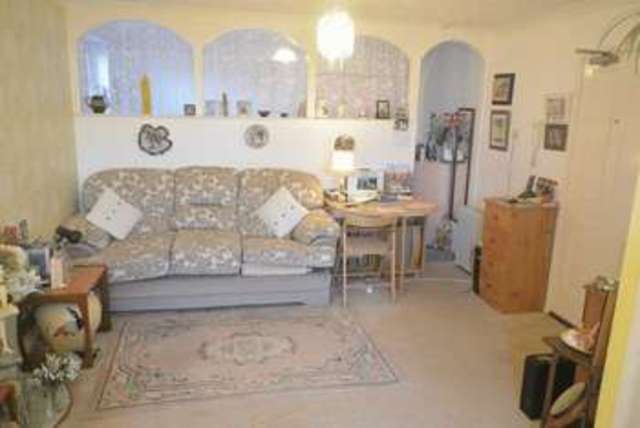  Image of 1 bedroom Flat for sale in Kirtleton Avenue Weymouth DT4 at Kirtleton Avenue  Weymouth, DT4 7PT