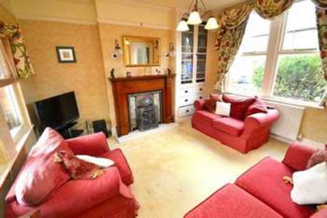  Image of 3 bedroom Detached house for sale in Lakeside Avenue Long Eaton Nottingham NG10 at Lakeside Avenue  Sawley, NG10 3GJ