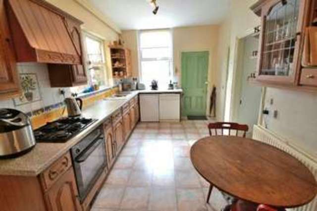  Image of 3 bedroom Detached house for sale in Lakeside Avenue Long Eaton Nottingham NG10 at Lakeside Avenue  Sawley, NG10 3GJ