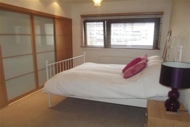  Image of 2 bedroom Flat to rent in Lancefield Quay Glasgow G3 at Finnieston Glasgow Glasgow, G3 8HF