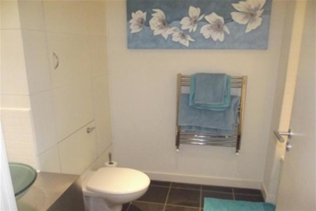  Image of 2 bedroom Flat to rent in Lancefield Quay Glasgow G3 at Finnieston Glasgow Glasgow, G3 8HF