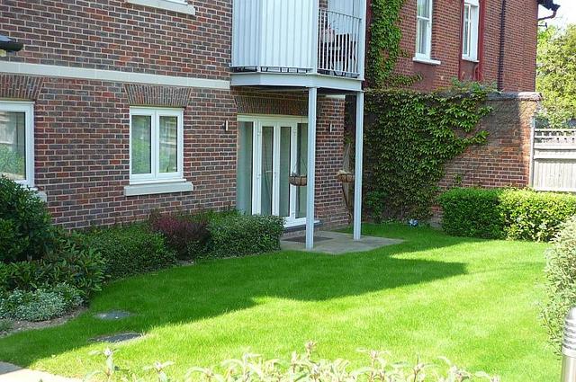  Image of 2 bedroom Flat to rent in Langley Park Road Sutton SM2 at 47 Langley Park Road  Sutton, SM2 5EP
