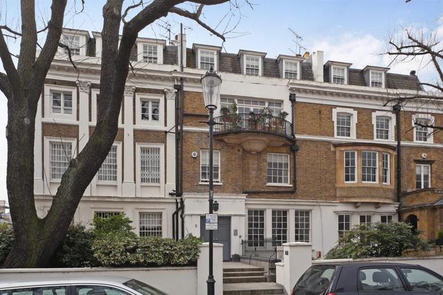  Image of 3 bedroom Flat to rent in Lansdowne Road London W11 at Lansdowne Road  London, W11 3AG