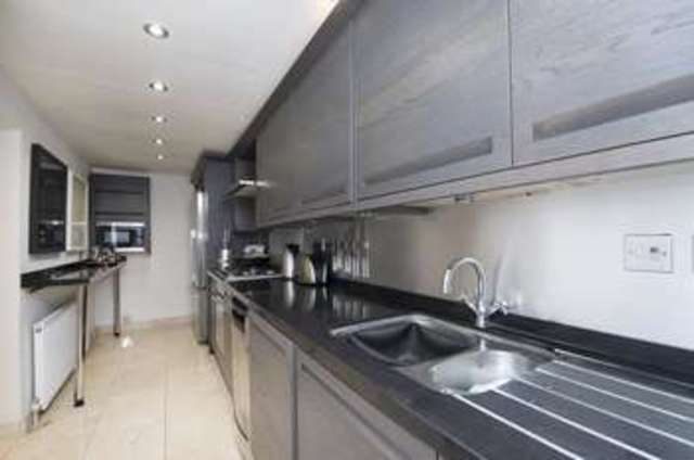  Image of 2 bedroom Flat for sale in Leamington Road Villas London W11 at Leamington Road Villas  London, W11 1HT