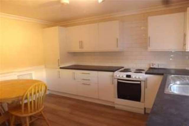 Image of 2 bedroom Detached house to rent in Knights Laindon Basildon SS15 at Basildon, SS15 5LE