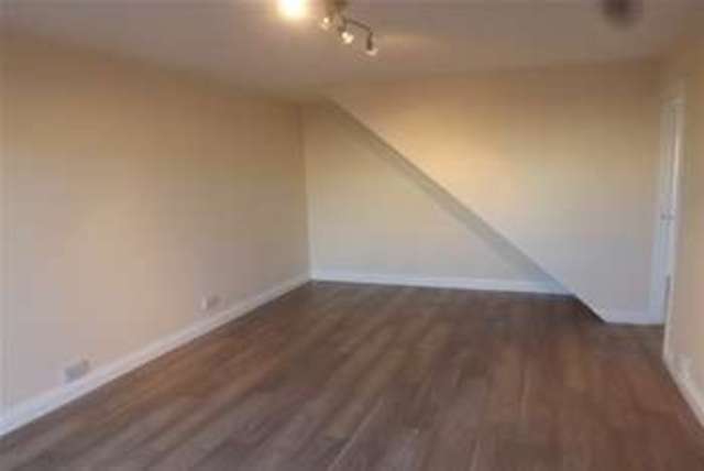  Image of 2 bedroom Detached house to rent in Knights Laindon Basildon SS15 at Basildon, SS15 5LE