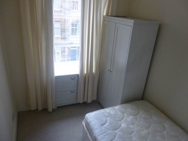  Image of 2 bedroom Flat to rent in Leslie Place Edinburgh EH4 at Stockbridge Edinburgh Edinburgh, EH4 1NH