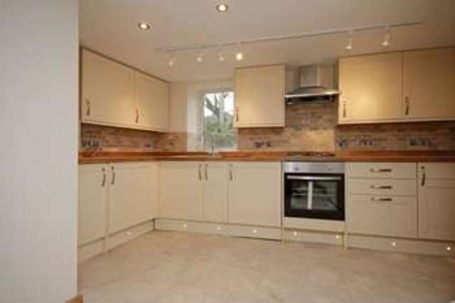  Image of 2 bedroom Cottage for sale in Upper Manor Road Preston Paignton TQ3 at 89 Upper Manor Road Preston Paignton, TQ3 2TH