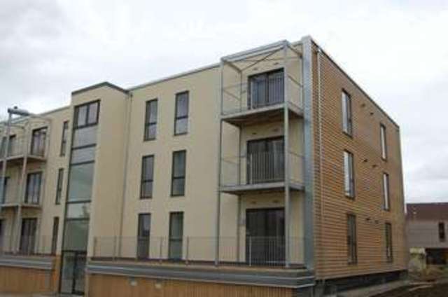  Image of 2 bedroom Flat to rent in Lime Tree Square Street BA16 at Lime Tree Square  Street, BA16 0FX