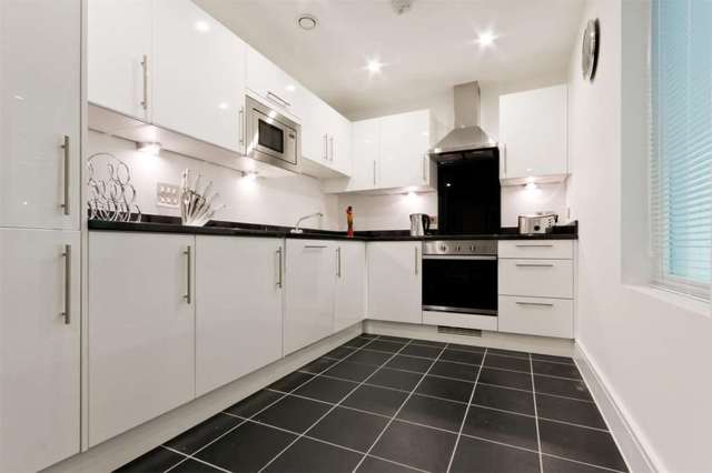  Image of 1 bedroom Apartment for sale in Millharbour London E14 at Millharbour Canary Wharf London, E14 9NE