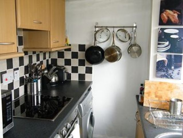  Image of 1 bedroom Flat to rent in Linden Street Anniesland Glasgow G13 at Anniesland Glasgow Glasgow, G13 1DQ