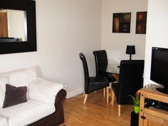  Image of 1 bedroom Flat to rent in Linden Street Anniesland Glasgow G13 at Anniesland Glasgow Glasgow, G13 1DQ