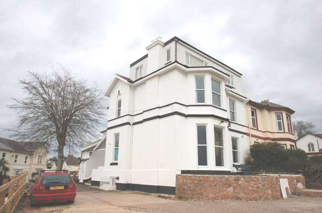  Image of 2 bedroom Apartment to rent in Lower Warberry Road Torquay TQ1 at Lower Warberry Road  Torquay, TQ1 1QY