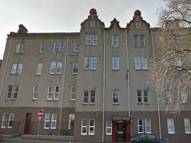  Image of 2 bedroom Flat to rent in Murieston Road Edinburgh EH11 at Dalry Edinburgh Edinburgh, EH11 2JJ