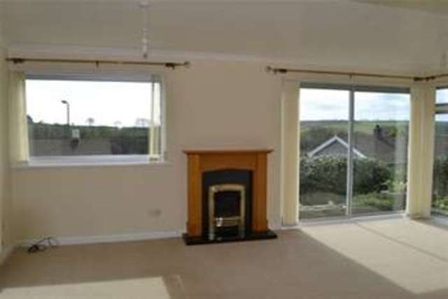  Image of 3 bedroom Detached house to rent in Allen Vale Liskeard PL14 at Liskeard, PL14 4HL