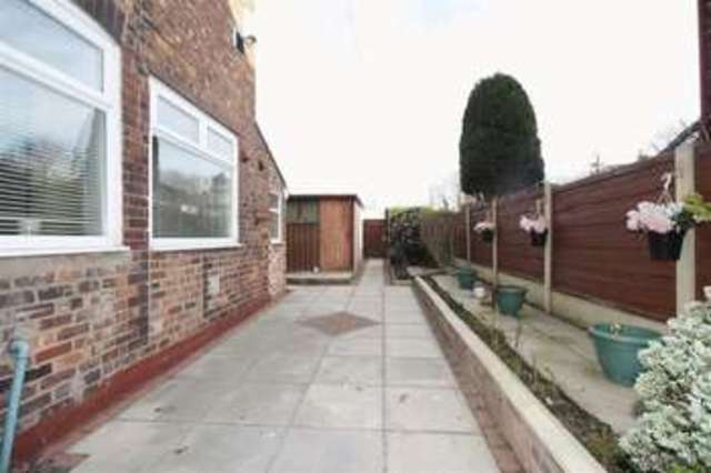  Image of 3 bedroom Semi-Detached house to rent in Liverpool Road Eccles Manchester M30 at Liverpool Road Eccles Manchester, M30 7LA
