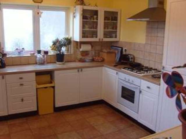  Image of 5 bedroom Detached house for sale in Llannon Road Pontyberem Llanelli SA15 at Llannon Road Pontyberem Llanelli, SA15 5LY