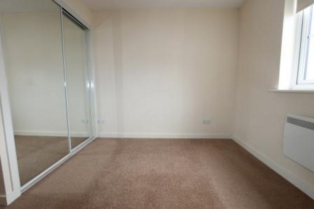  Image of 2 bedroom Flat to rent in Lloyd Court Rutherglen Glasgow G73 at Rutherglen South Lanarkshire South Lanarkshire, G73 1NS