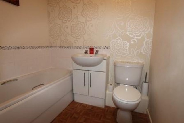  Image of 2 bedroom Flat to rent in Lloyd Court Rutherglen Glasgow G73 at Rutherglen South Lanarkshire South Lanarkshire, G73 1NS