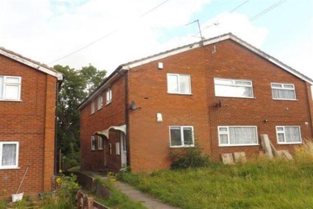  Image of 2 bedroom Maisonette to rent in Lock Drive Stechford Birmingham B33 at Tile Cross, B33 8AB