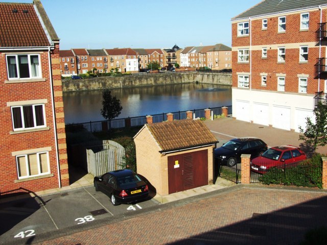 Image of 2 bedroom Apartment to rent in Lock Keepers Court Hull HU9 at Victoria Dock  Hull, HU9 1QH