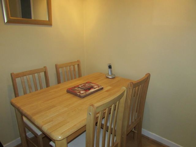  Image of 1 bedroom Flat to rent in Loganswell Gardens Thornliebank Glasgow G46 at Deaconsbank Glasgow Glasgow, G46 8HU