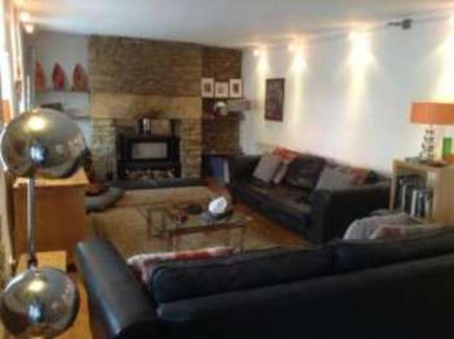  Image of 4 bedroom End of Terrace for sale in London Road Tetbury GL8 at Tetbury Gloucestershire Tetbury, GL8 8HR