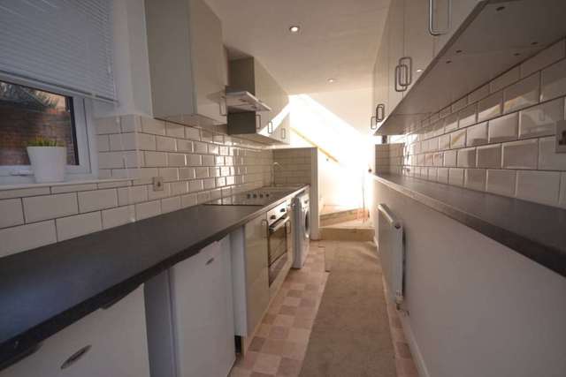  Image of 1 bedroom Apartment to rent in London Street Reading RG1 at London Street  Reading, RG1 4QA