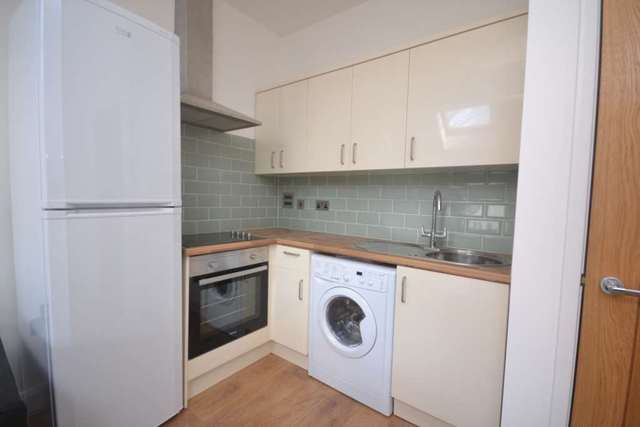  Image of 1 bedroom Apartment to rent in London Street Reading RG1 at London Street  Reading, RG1 4QA
