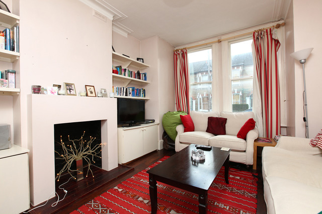  Image of 2 bedroom Apartment for sale in Strathleven Road London SW2 at Strathleven Road  Brixton, SW2 5LB