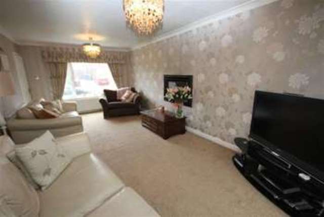  Image of 4 bedroom Property for sale in Longacres Drive Whitworth Rochdale OL12 at Longacres Whitworth Whitworth, OL12 8JT