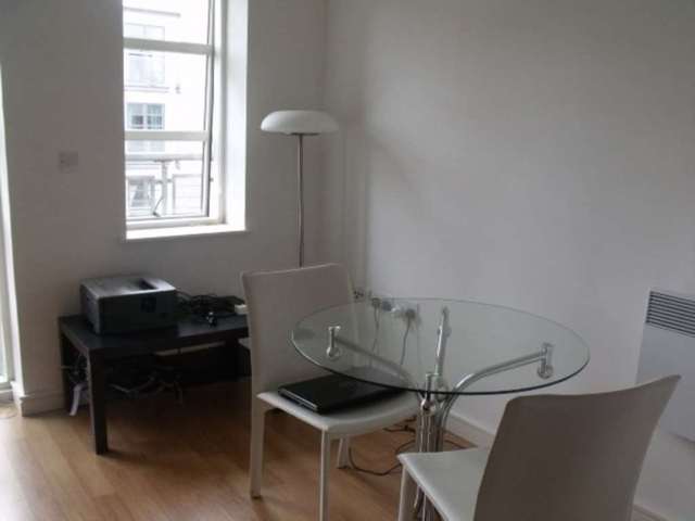  Image of 1 bedroom Apartment to rent in Lower Ormond Street Manchester M1 at Lower Ormond Street  Manchester, M1 5QE