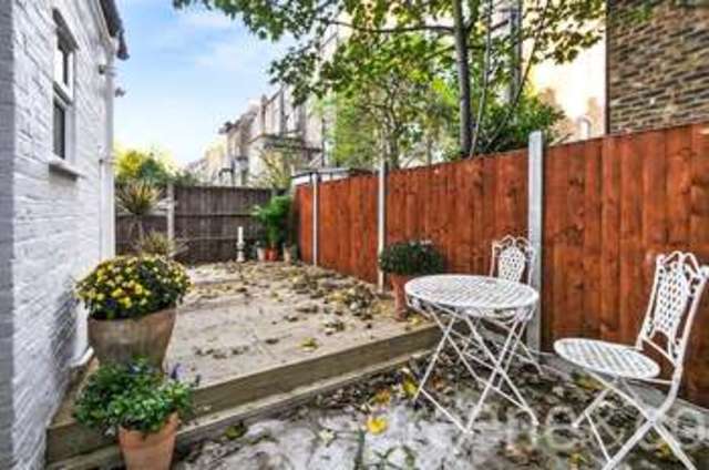  Image of 1 bedroom Flat for sale in Lowfield Road London NW6 at West Hampstead London West Hampstead, NW6 2PR