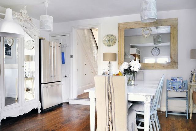  Image of 4 bedroom Semi-Detached house for sale in Lyndhurst Road Broadwater Worthing BN11 at Lyndhurst Road  Worthing, BN11 2DE