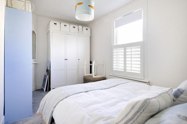  Image of 4 bedroom Semi-Detached house for sale in Lyndhurst Road Broadwater Worthing BN11 at Lyndhurst Road  Worthing, BN11 2DE