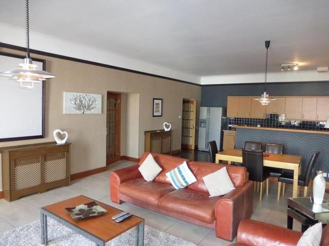  Image of 2 bedroom Flat to rent in Maberly Street Aberdeen AB25 at City Centre Aberdeen Aberdeen, AB25 1NL