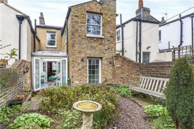  Image of 3 bedroom Terraced house for sale in Maidenstone Hill London SE10 at London  Greenwich, SE10 8SY