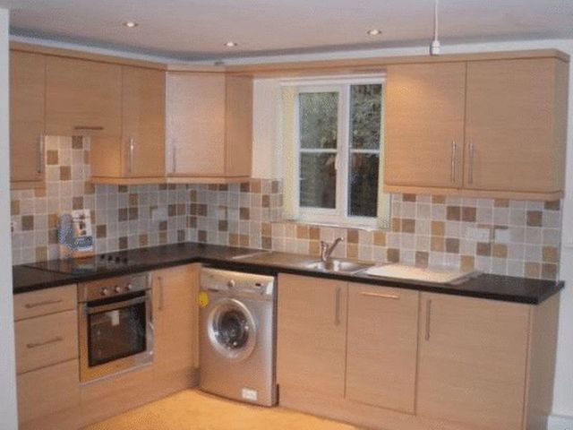  Image of 2 bedroom Flat to rent in Majestic Court Darton Barnsley S75 at Majestic Court Darton BARNSLEY, S75 5FH