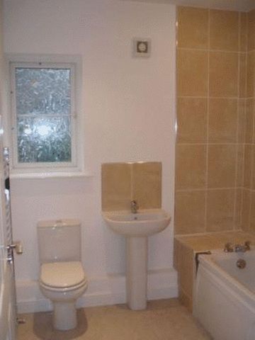  Image of 2 bedroom Flat to rent in Majestic Court Darton Barnsley S75 at Majestic Court Darton BARNSLEY, S75 5FH