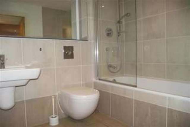  Image of 2 bedroom Flat to rent in Manor Chare Newcastle upon Tyne NE1 at Newcastle upon Tyne, NE1 2EQ