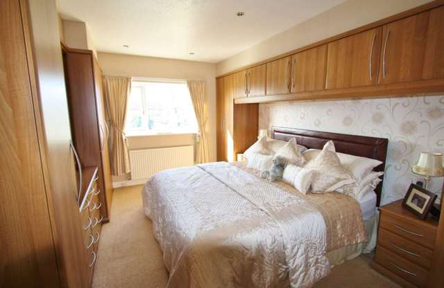  Image of 3 bedroom Detached house for sale in Manor Park Gardens Gomersal Cleckheaton BD19 at Manor Park Gardens Gomersal Cleckheaton, BD19 4BA