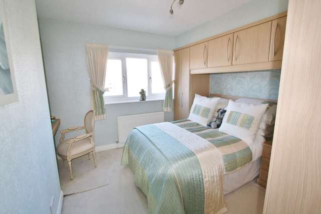  Image of 3 bedroom Detached house for sale in Manor Park Gardens Gomersal Cleckheaton BD19 at Manor Park Gardens Gomersal Cleckheaton, BD19 4BA