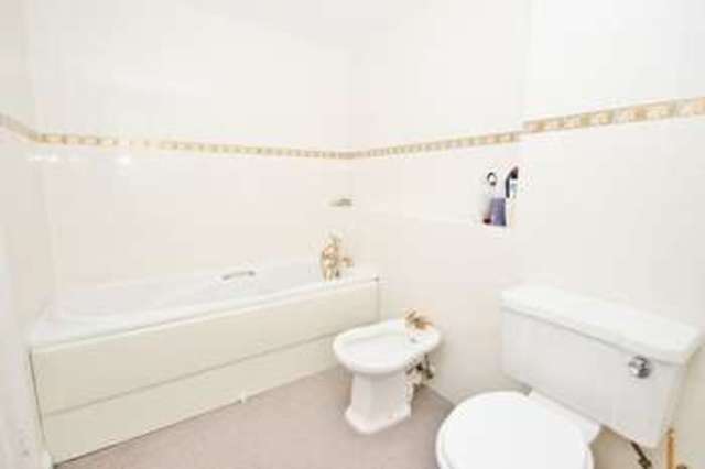  Image of 3 bedroom Flat for sale in Manor Road Bournemouth BH1 at Manor Road  Bournemouth, BH1 3BY