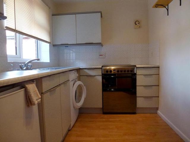  Image of 1 bedroom Flat to rent in Kathleen Road Southampton SO19 at Maple Court 141-145 Kathleen Road Southampton, SO19 8LP