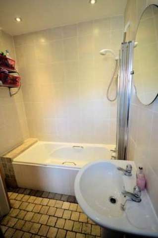  Image of 3 bedroom Terraced house for sale in Maple Drive Scarborough YO12 at Maple Drive  Scarborough, YO12 6LR
