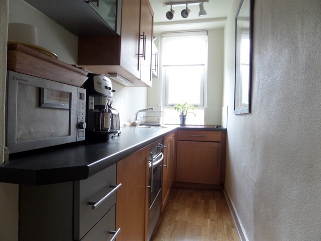  Image of 2 bedroom Flat to rent in Marchmont Crescent Edinburgh EH9 at Marchmont Edinburgh Edinburgh, EH9 1HN