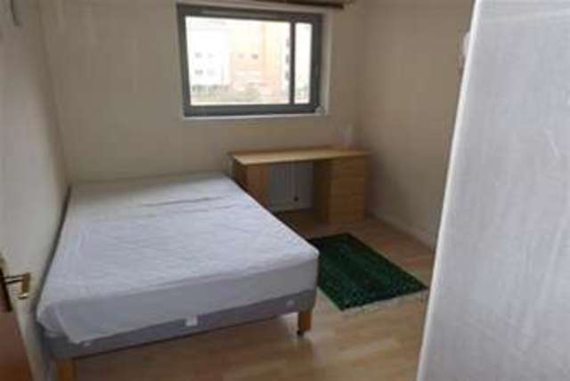  Image of 2 bedroom Flat to rent in Marine Parade Dundee DD1 at Dundee, DD1 3BN