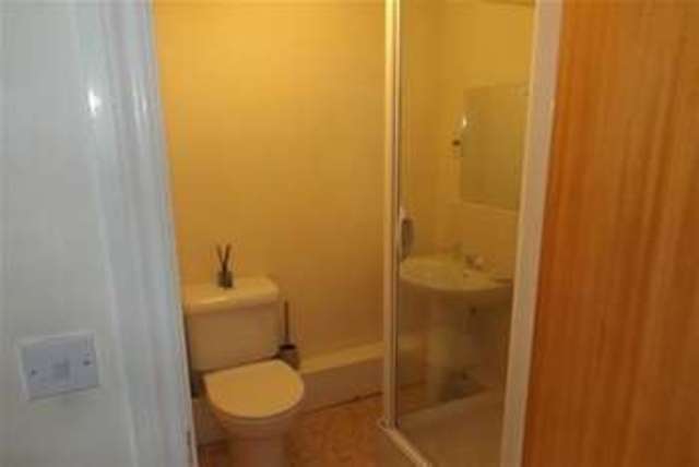  Image of 2 bedroom Flat to rent in Marine Parade Dundee DD1 at Dundee, DD1 3BN