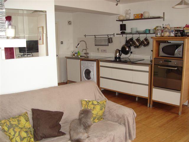  Image of 1 bedroom Flat to rent in Maritime Street Edinburgh EH6 at Leith Edinburgh Edinburgh, EH6 6SA